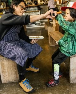 Keen Jasper Für Herren | Black Iris/Red Carpet -Keen Verkäufe KEEN PDP LifeGrid Sngl Jasper Left