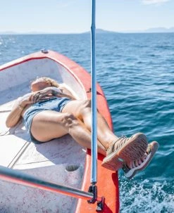 Keen Whisper Sandalen Für Damen | Navy/Birch -Keen Verkäufe WhisperLifestylePDPSingleLeft 33ea3219 4ca7 4a17 888d c25d8380187a