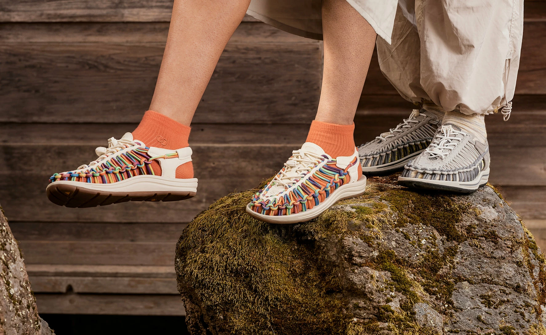 Keen UNEEK Für Damen | Original Tie Dye/Birch 7 Keen UNEEK Für Damen | Original Tie Dye/Birch – Bild 7